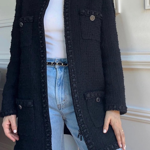 The Most Iconic of Iconic Chanel Black Blazer - Picture 3 of 5